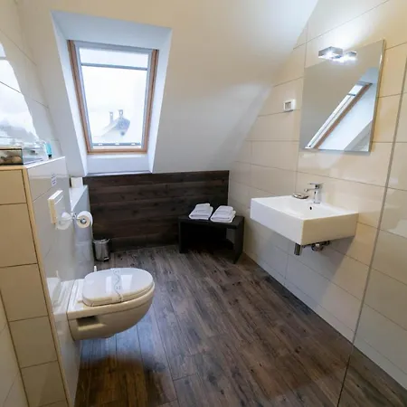 Smrekarjeva Domacija