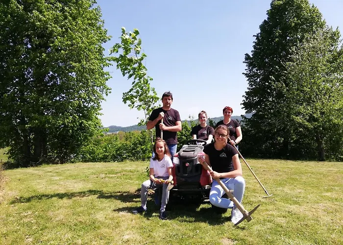 Smrekarjeva Domacija בית חווה *