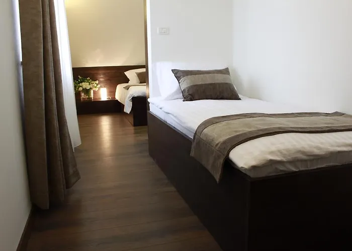 Smrekarjeva Domacija * Postojna