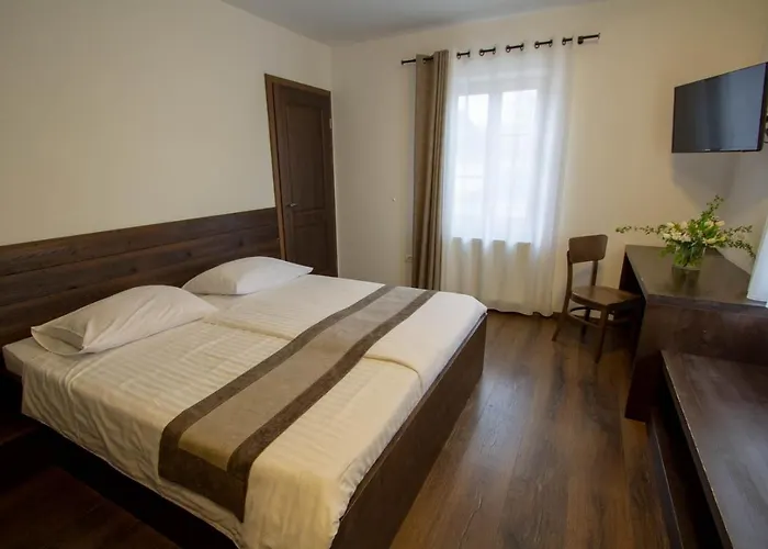 Smrekarjeva Domacija *